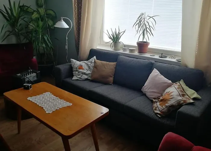 Cozy, Stylish Apartment In The Heart Of The Town